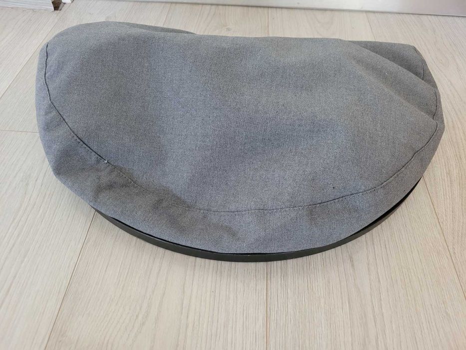 Поставка за лаптоп - 15лв