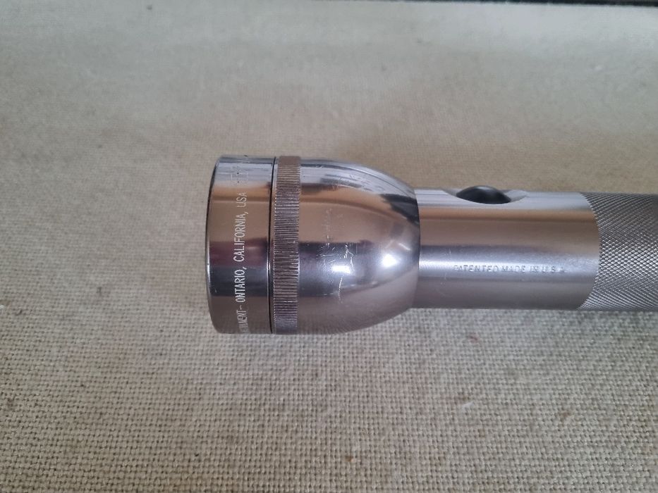 Lanterna Maglite USA. Perfect functionala.