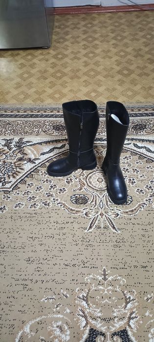 Продам сапоги женские