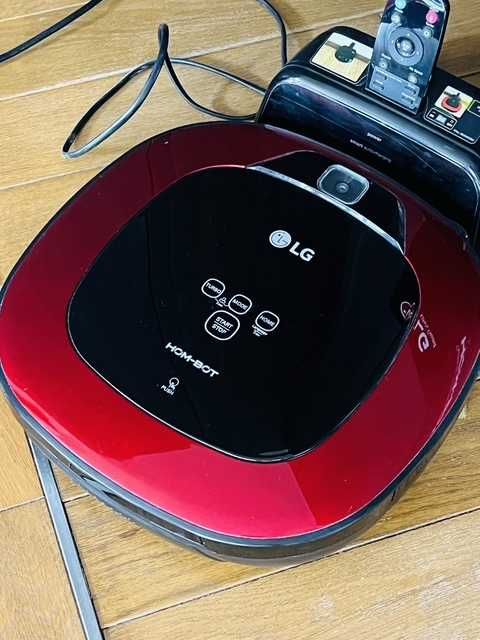 LG HOM-BOT Робот прахосмукачка с дистанционно