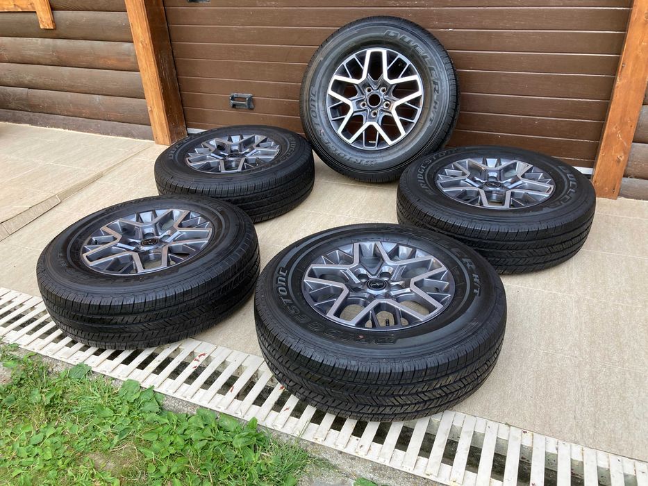 5 x Jante noi Jeep Wrangler R18 + Bridgestone noi 255/70R18 - (5x127)