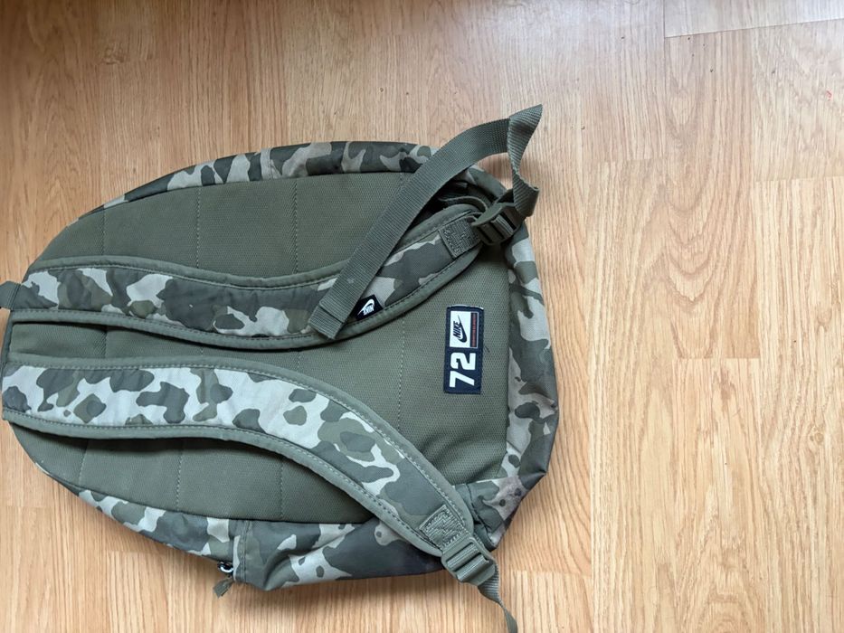 Vand rucsacuri nike urgent