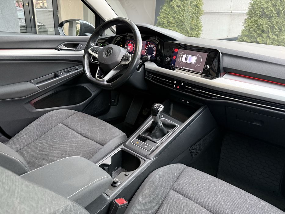 Volkswagen  Golf Life 2.0 TDI 8 Tva Deductibil si Inclus