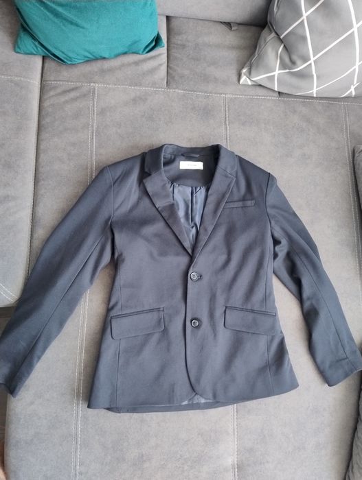 Set complet de eveniment (pantaloni, cămașă, sacou, papion) pt. băieți