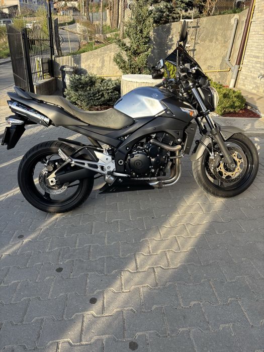 Vand Suzuki gsr 600 limited Iron edition