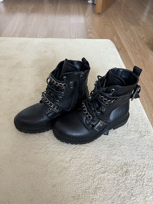 Ghete DeeZee marimea 33