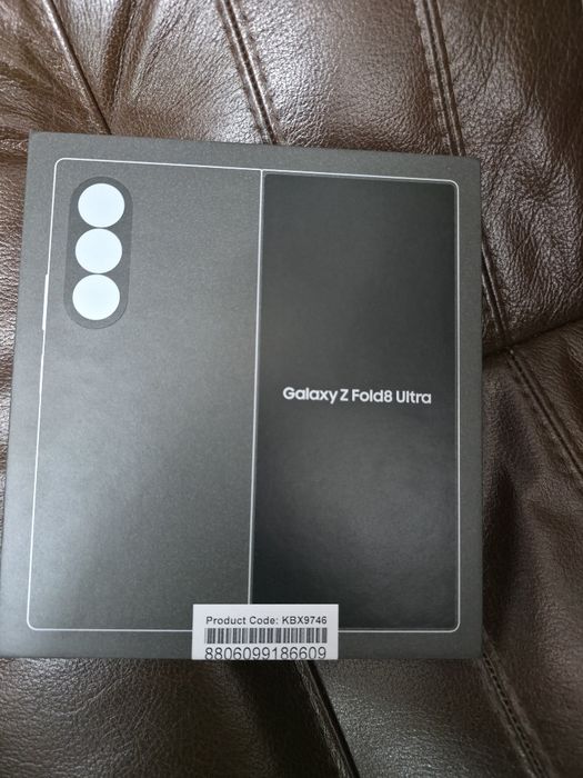 Samsung   Z  Fold  8  ULTRA , НОВ