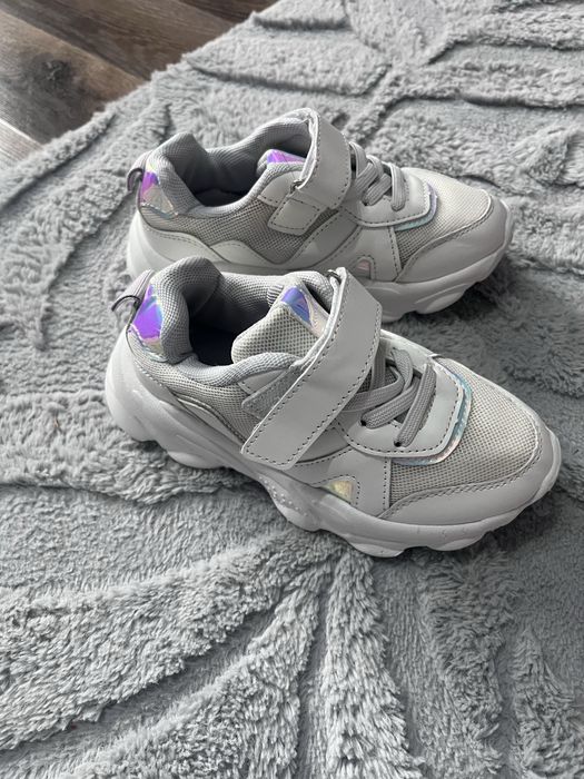 Детски мсратонки за момиче