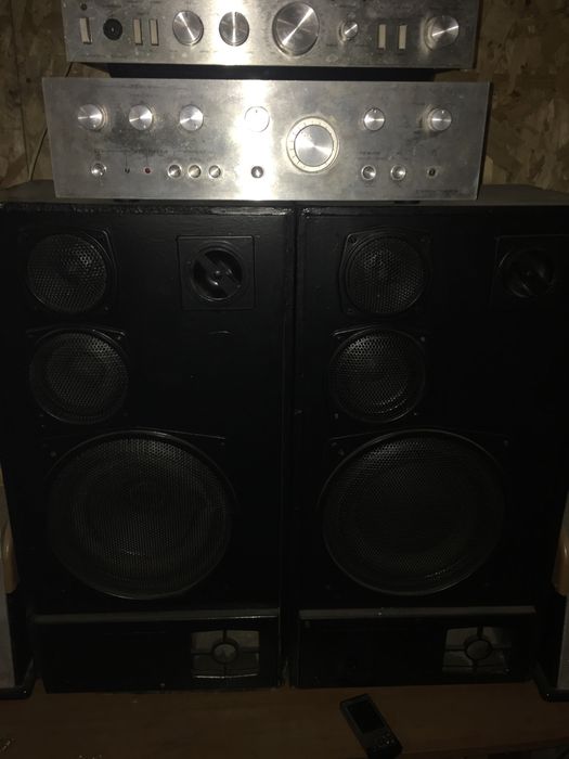 Два усилителя амфитон