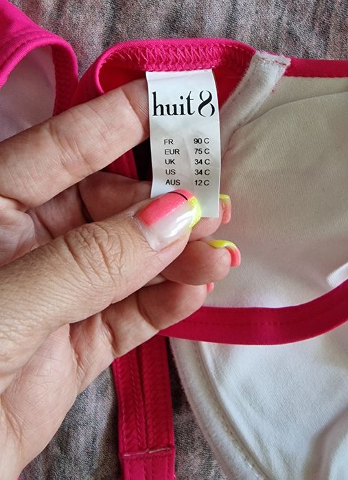 Бански Huit8 Paris- нов с етикети