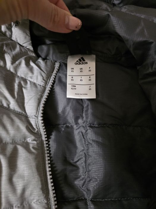 Оригинално дамско яке Adidas Адидас