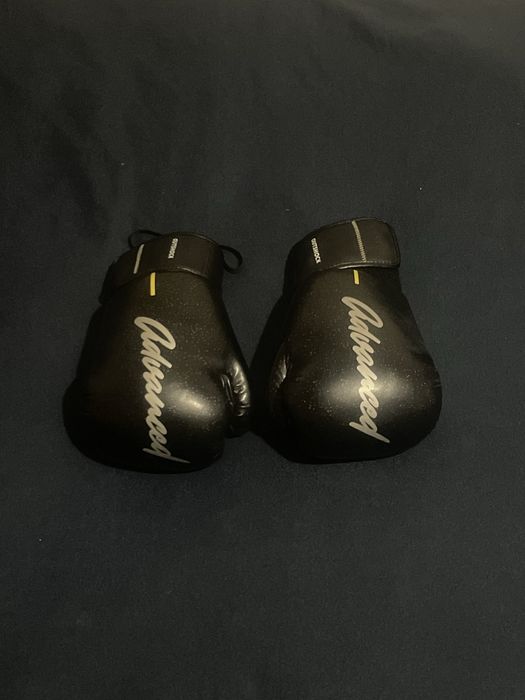 Manusi Box/Kickbox, In stare foarte buna, 12 oz