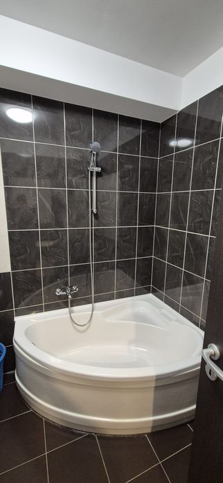 Închiriez Garsoniera Militari Residence