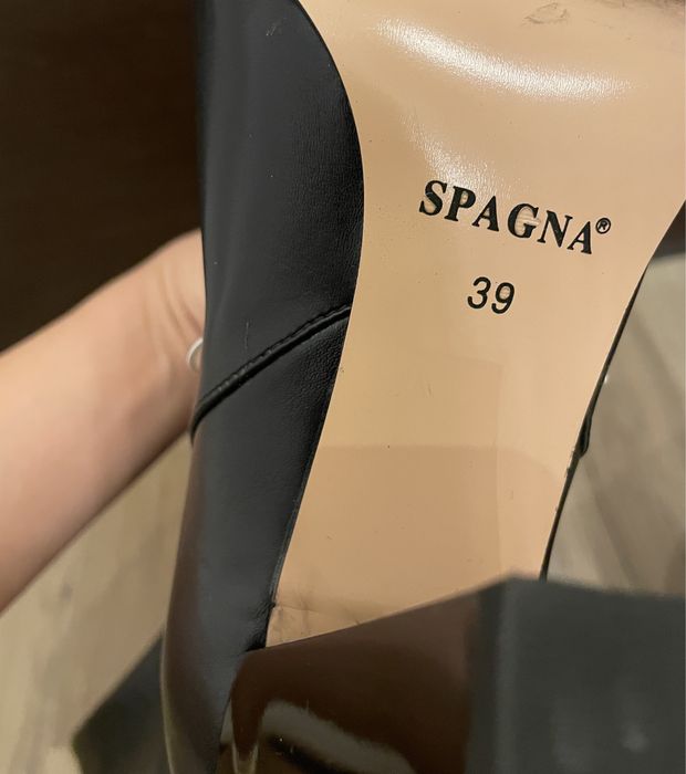 Cizme peste genunchi