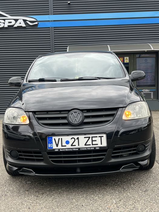VOLKSWAGEN FOX