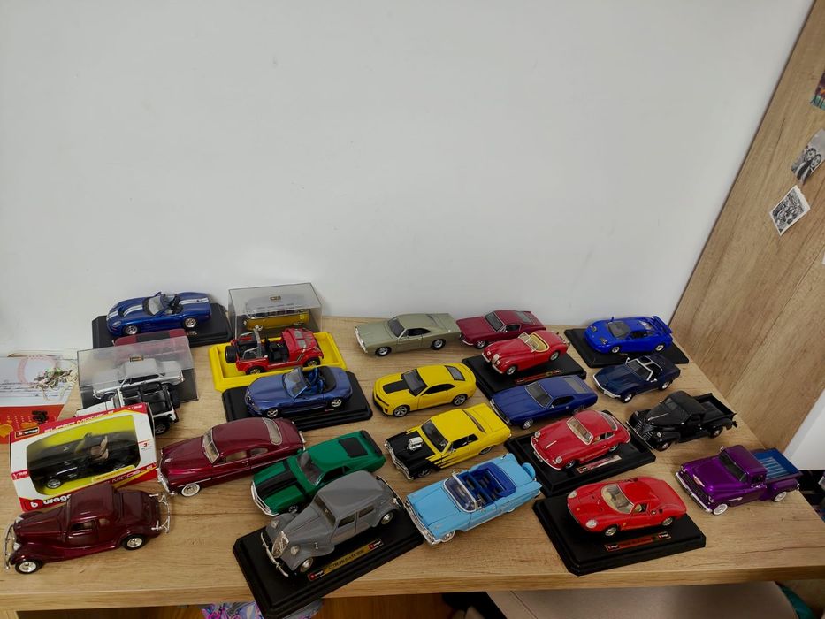 Machete masini de colectie