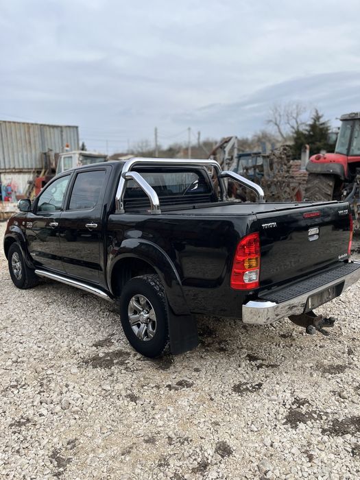 Toyota Hilux 3.0d avtomat na chasti Тойота Хайлукс на части