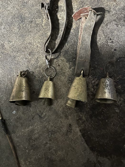 Звънци ,чанове стари