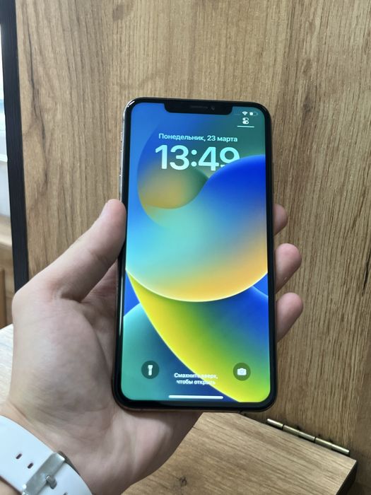 Продам Айфон ХсМах