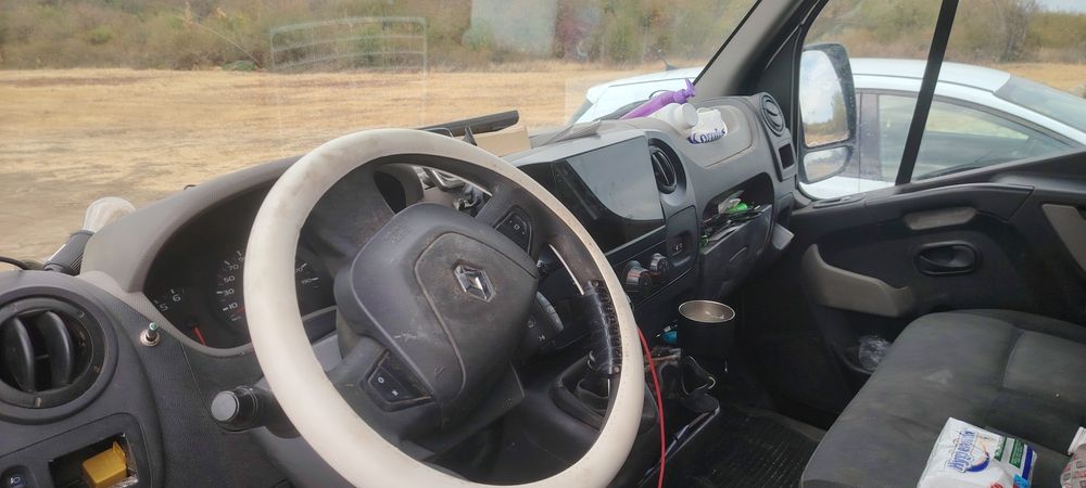 Vând Renault Master 3