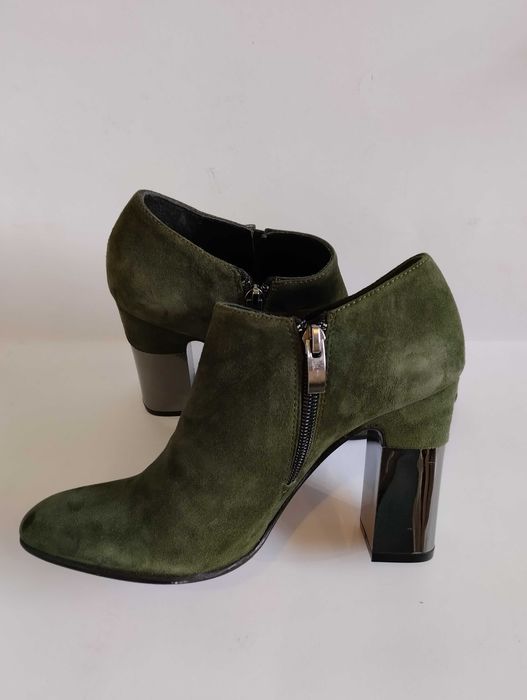 Обувки - токчета,марка-"Carlo Fabiani"