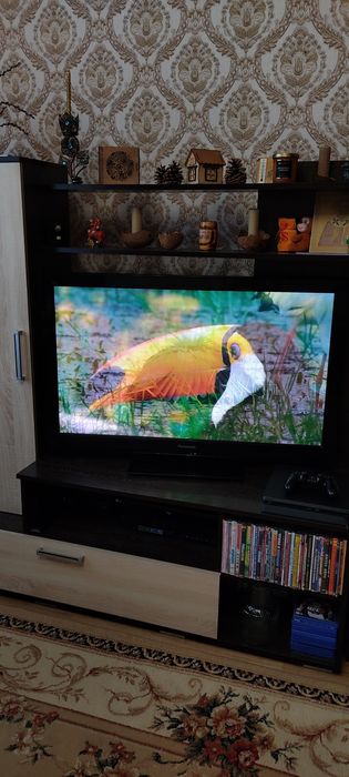 Продам стенку в гостиную