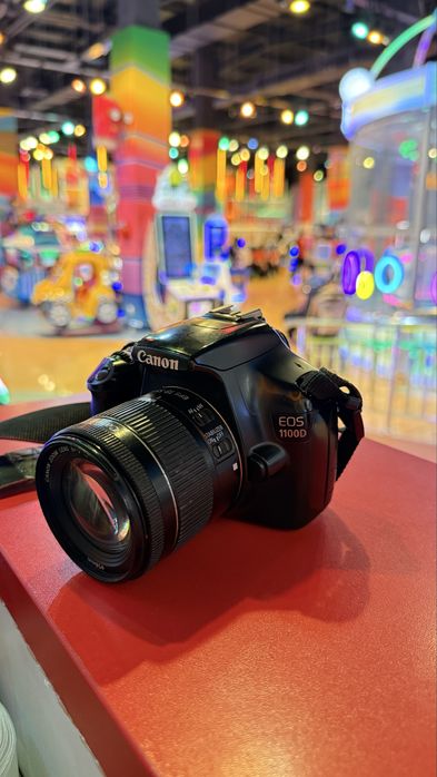 Фотоаппарат Canon 1100d