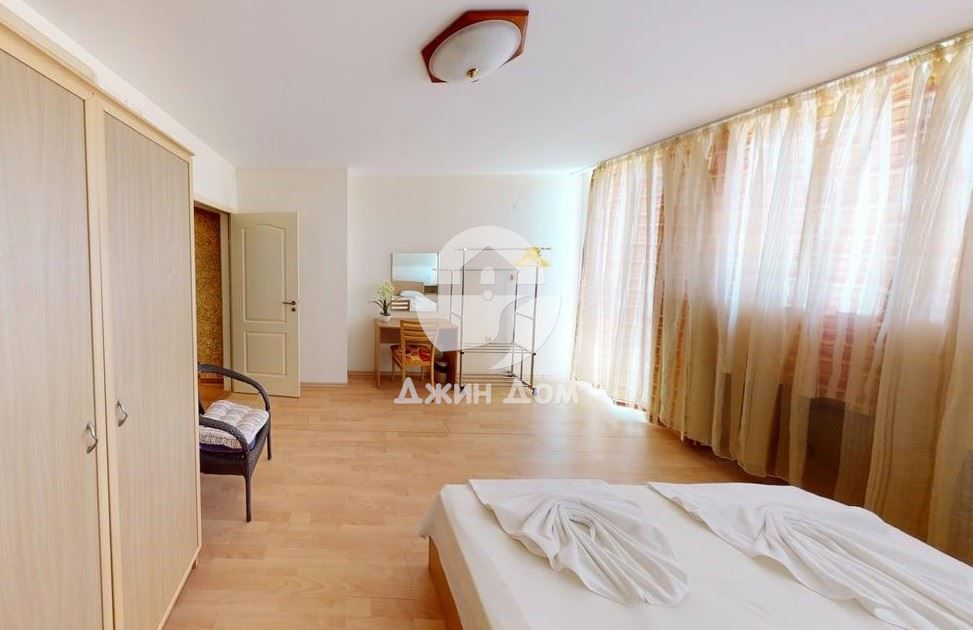 Продава се Тристаен апартамент в к.к. Слънчев бряг - 116 кв.м за 479 €/кв.м - Снимка #5