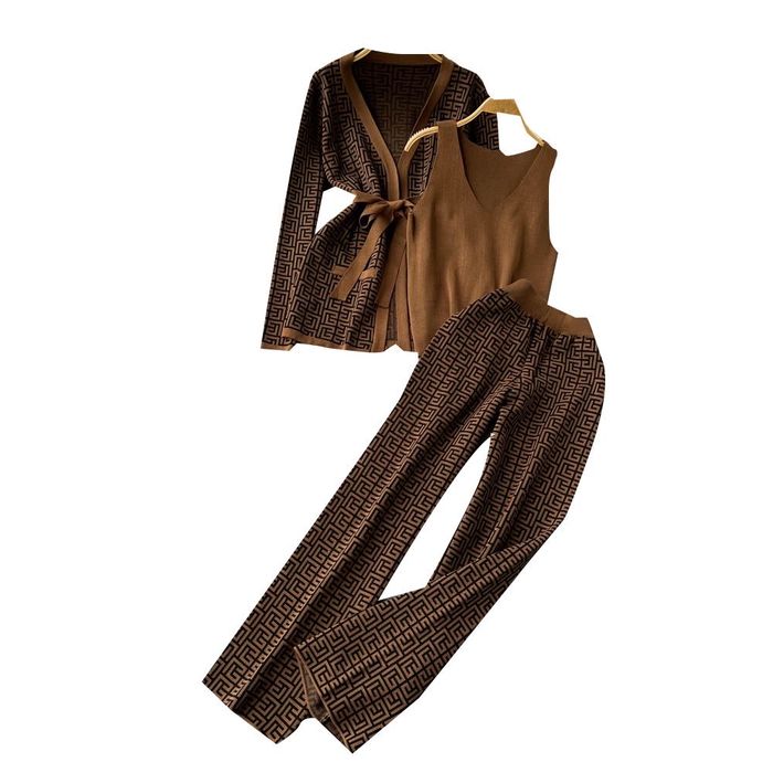 Костюм трикотаж тройка