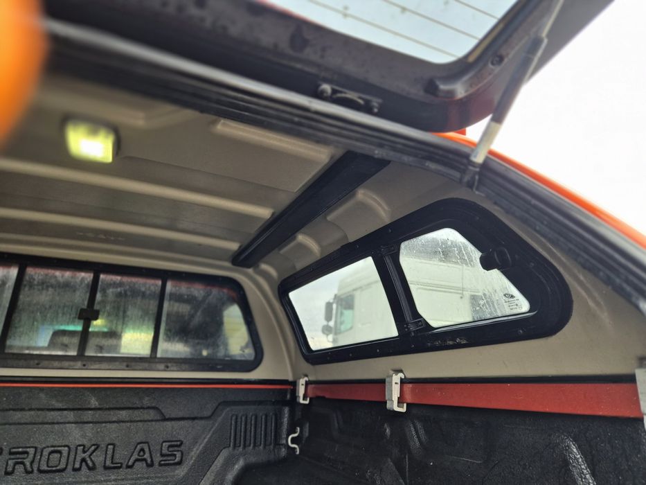 Hardtop Toyota Hilux