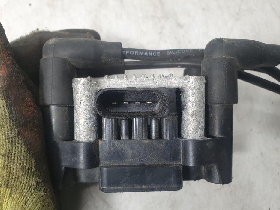 Bobina inductie f000zs0210 1.6 benzina CBP Volkswagen VW Golf 4  [din