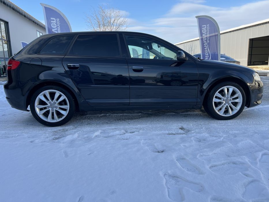 Audi A3 SportBack 2012