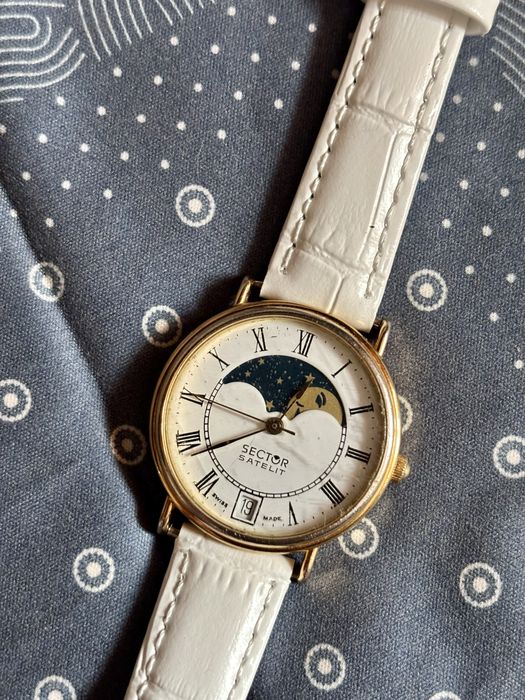 Ceas Sector Satelit de dama