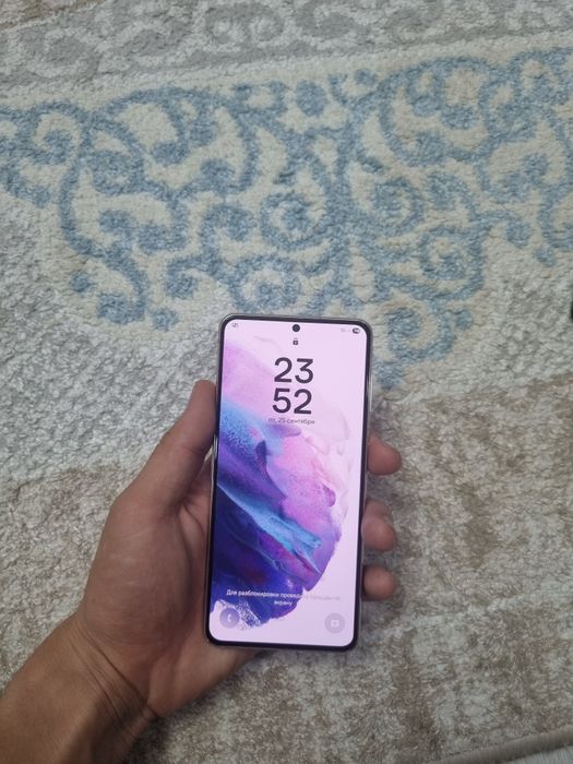 Samsung S21 как новый и Поко