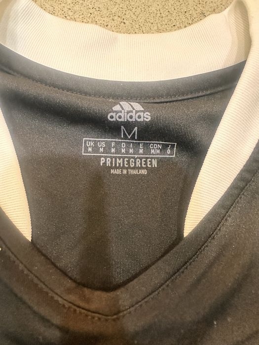Compleu sport Adidas original