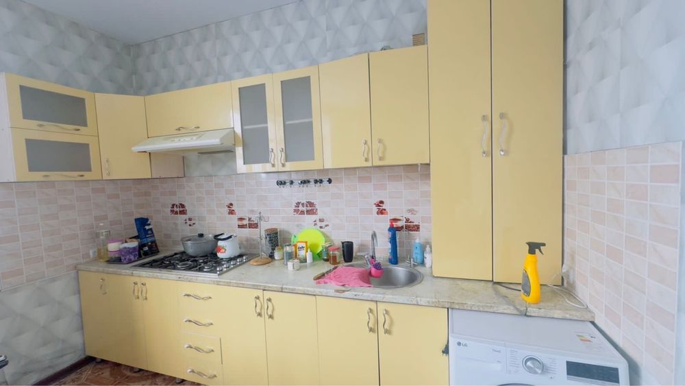 Кухонный гарнитур б/у