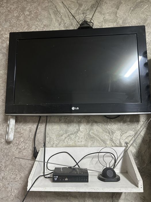 Продается телевизор за 17000