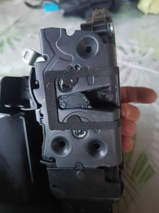 Broasca închidere centralizată