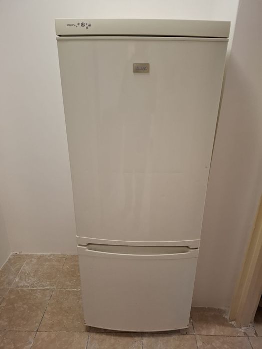 Frigider de vânzare