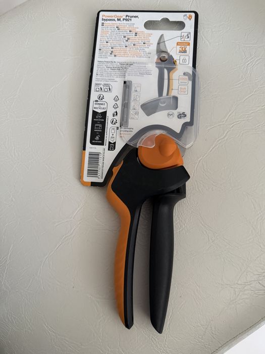 Foarfeca Fiskars P921