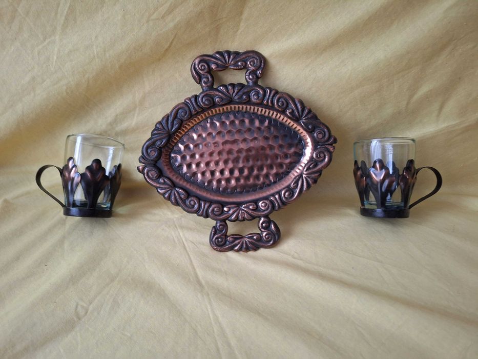 Set decorativ din metal în stil turcesc pentru a servi cafea sau ceai