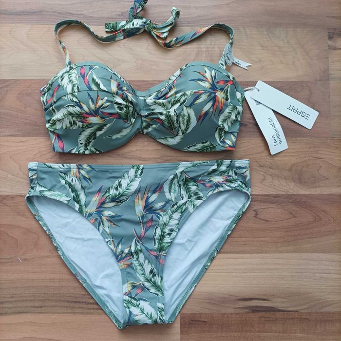 Chantelle/Esprit 36E/40D бански от 2 части