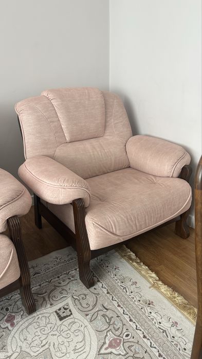 Диван бежевый 3+2+1