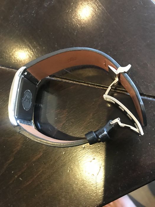 Часовник Армани оригинал