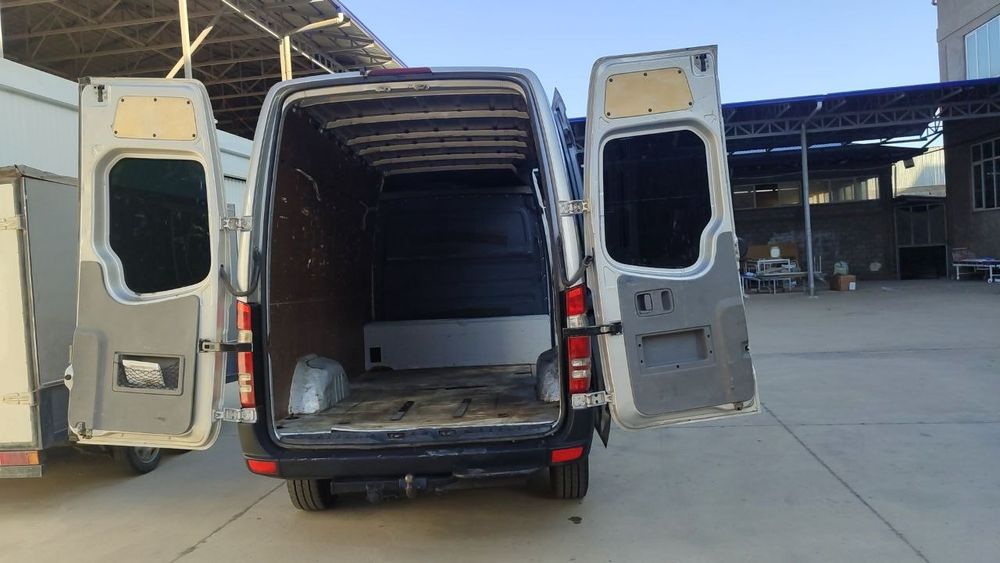 Mercedes SPRINTER МЕРС Спринтер Грузавой