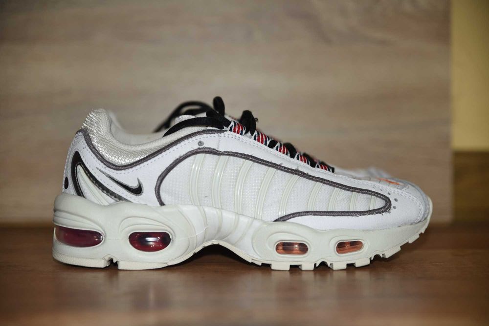 Nike W Air Max Tailwind Iv Se оригинални маратонки номер 37,5