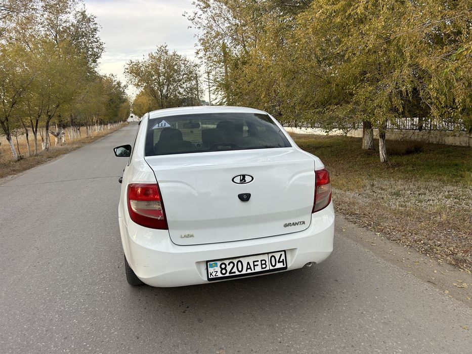 Лада Гранта 2015 Автомат