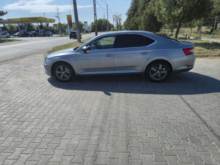 Skoda Superb 2.0 TDI DSG AMBITION