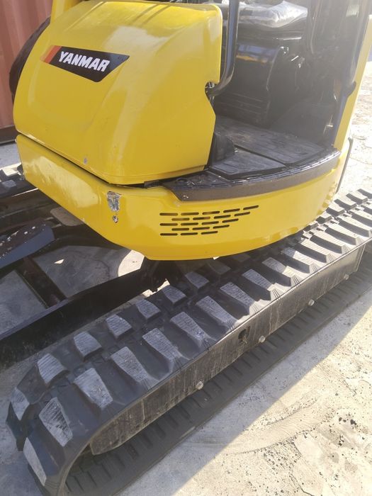 Мини экскаватор Yanmar B3X