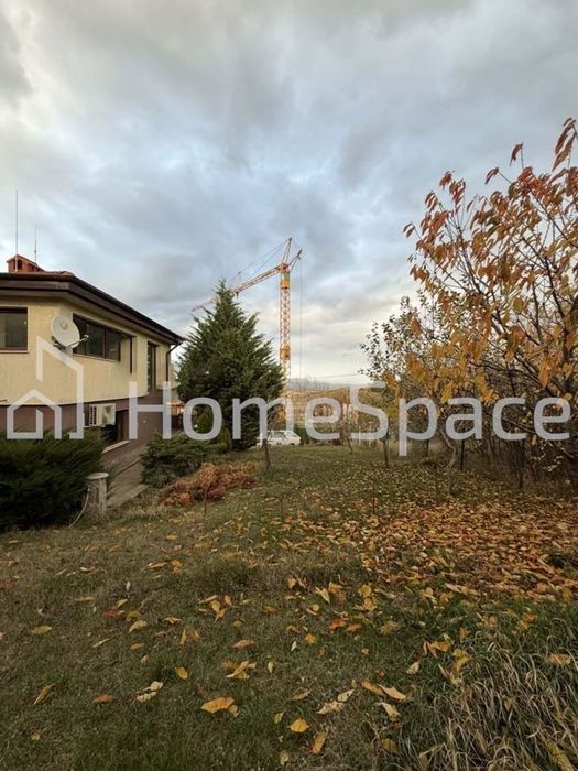 Продава се Къща в с. Лозен, Област София-град - 302 кв.м за 1157 €/кв.м - Снимка #6